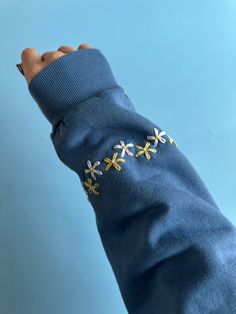 Choosing the Right Fabric for Your Embroidery Projects