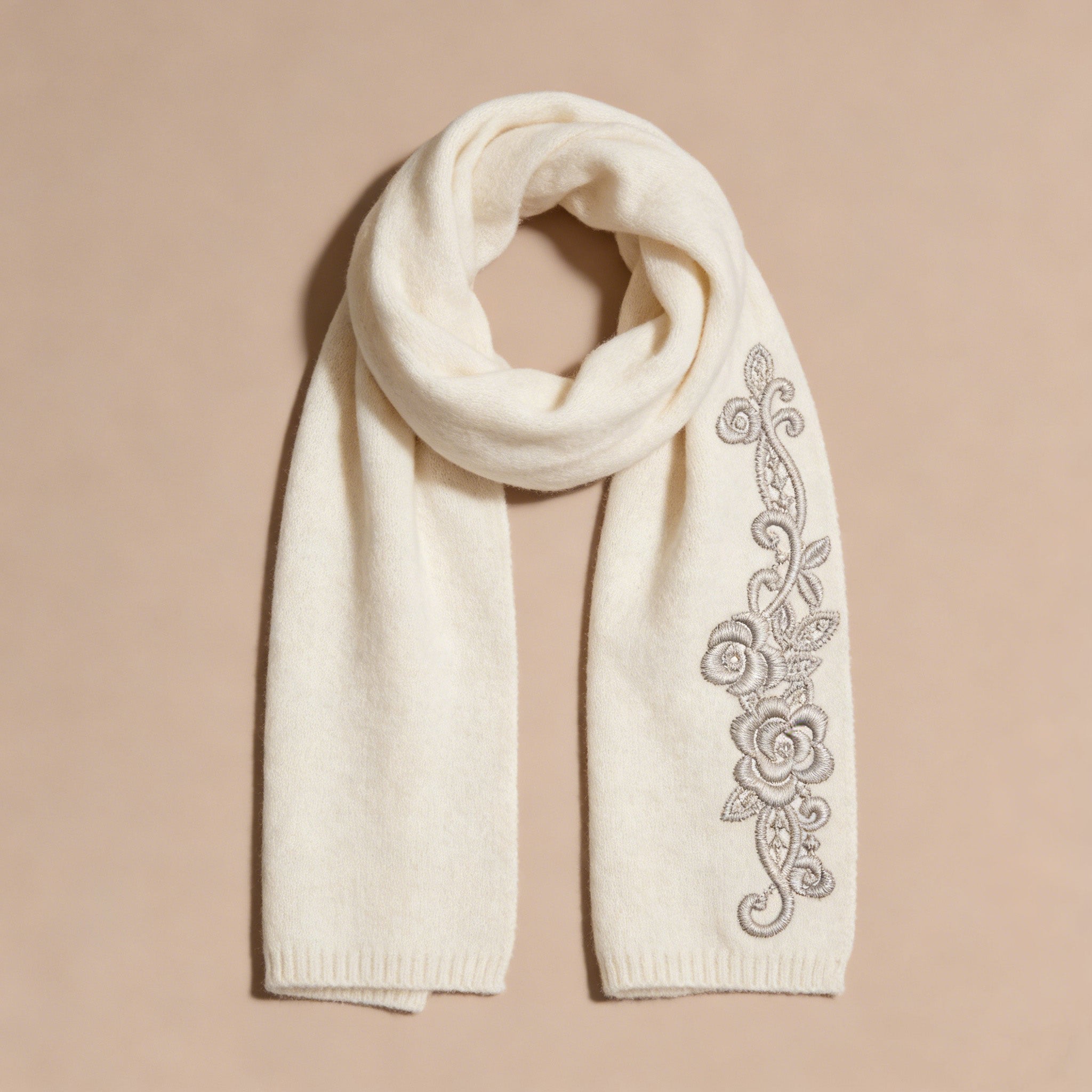 Vine & Rose Lace Embroidery-n105443c