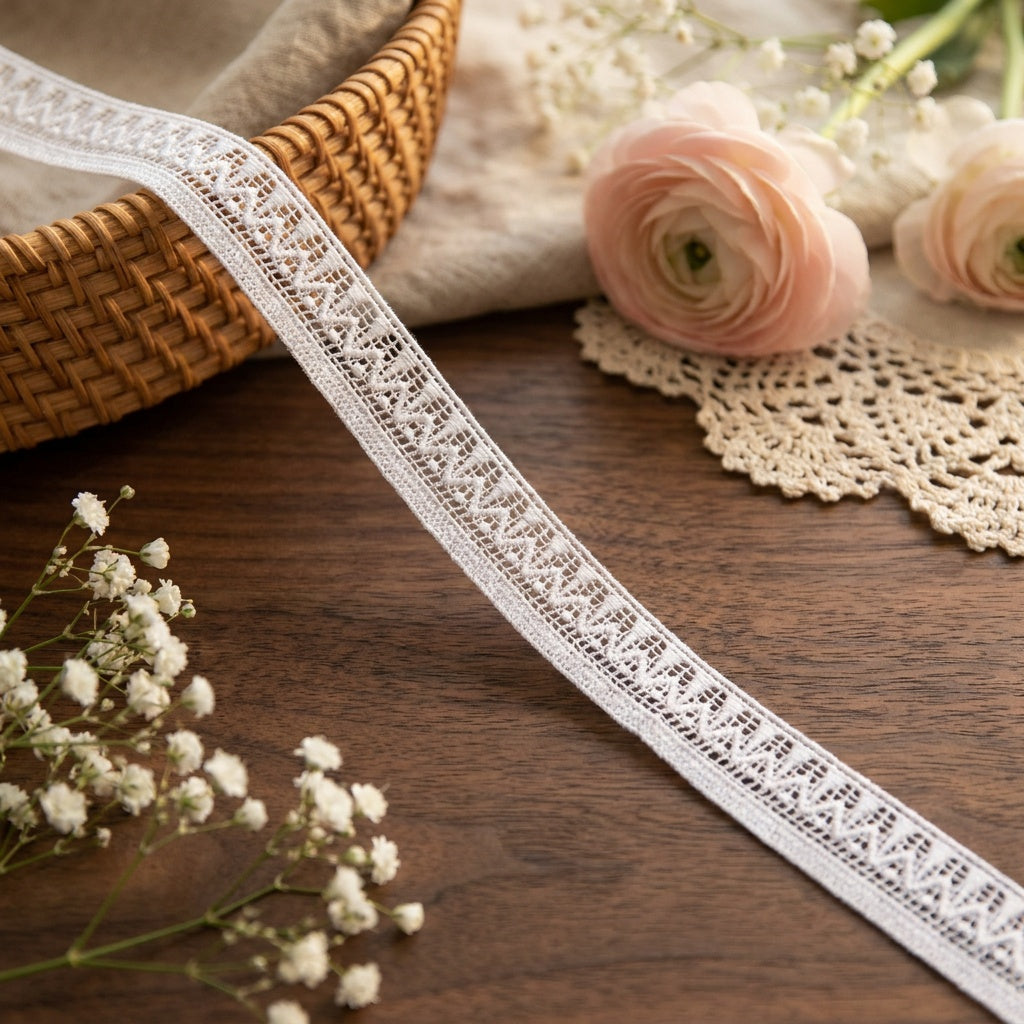 LaceCraze Zigzag Triangle Lace Ribbon