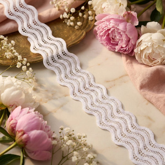 Four-layer Gradient Dot Wavy Lace Ribbon