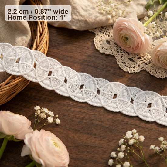 LaceCraze Interlocking Oval Split Lace Ribbon