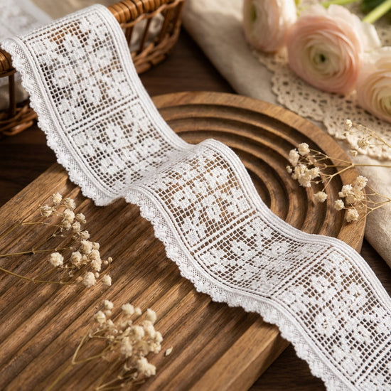 LaceCraze White Grid Floral Scallop Lace Trim
