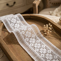 Symmetric Tiny Floral Striped Lace Ribbon