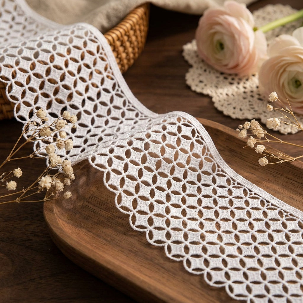 LaceCraze Interlocking Circle Lace Trim